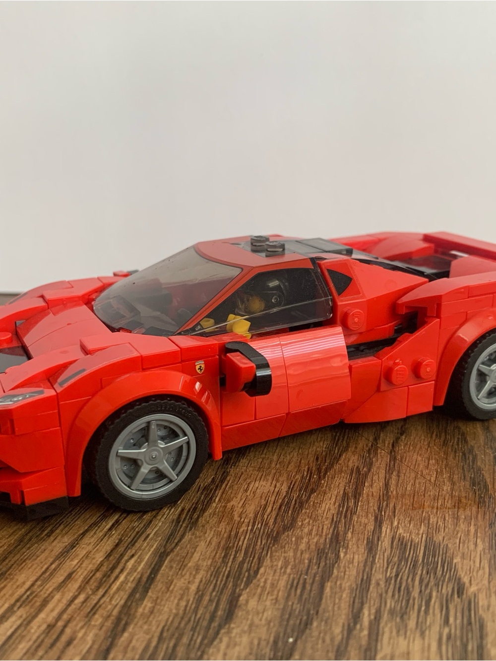 LEGO Speed Champions Ferrari F8 Tributo (76895) red building set